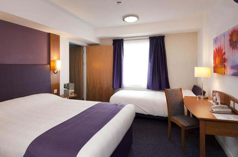 Premier Inn Birmingham Oldbury Oldbury  Esterno foto